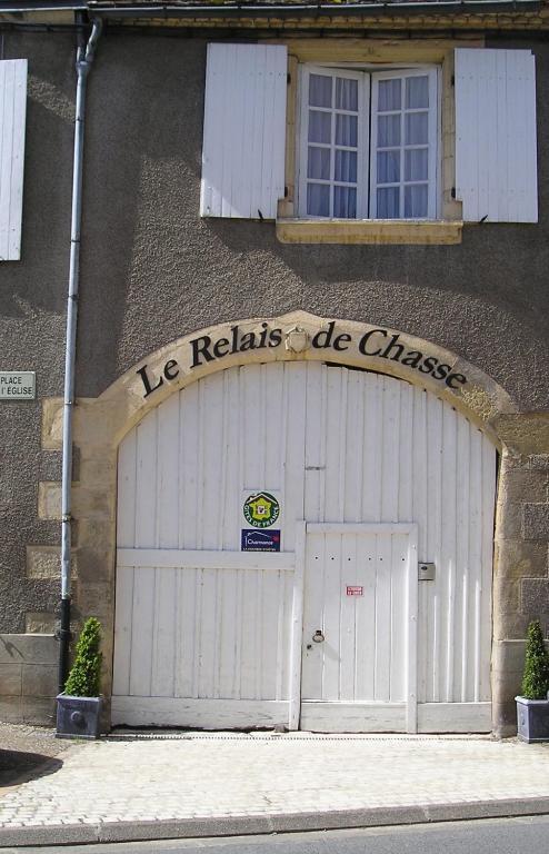 Le Relais De Chasse Hotel Chantenay-Saint-Imbert Buitenkant foto