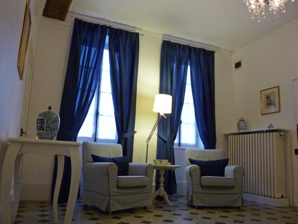 Le Relais De Chasse Hotel Chantenay-Saint-Imbert Buitenkant foto