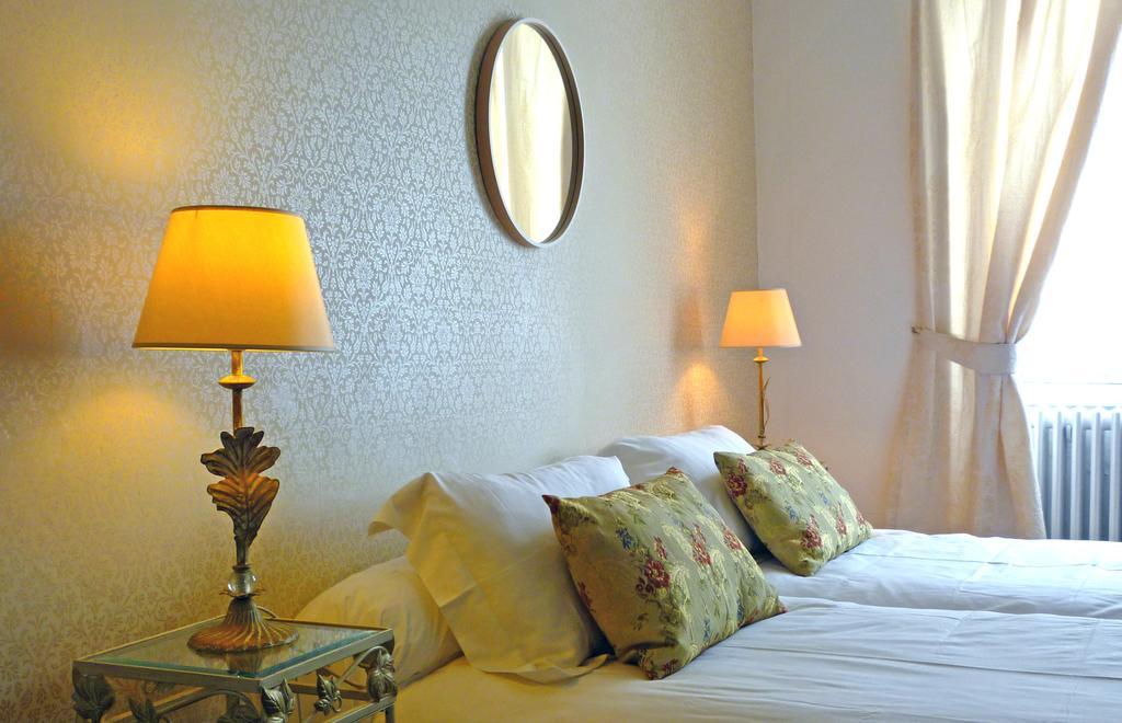 Le Relais De Chasse Hotel Chantenay-Saint-Imbert Buitenkant foto
