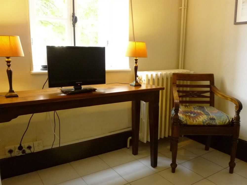 Le Relais De Chasse Hotel Chantenay-Saint-Imbert Buitenkant foto