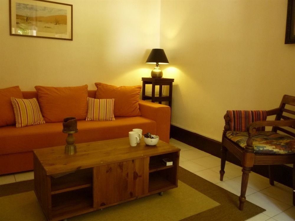 Le Relais De Chasse Hotel Chantenay-Saint-Imbert Buitenkant foto